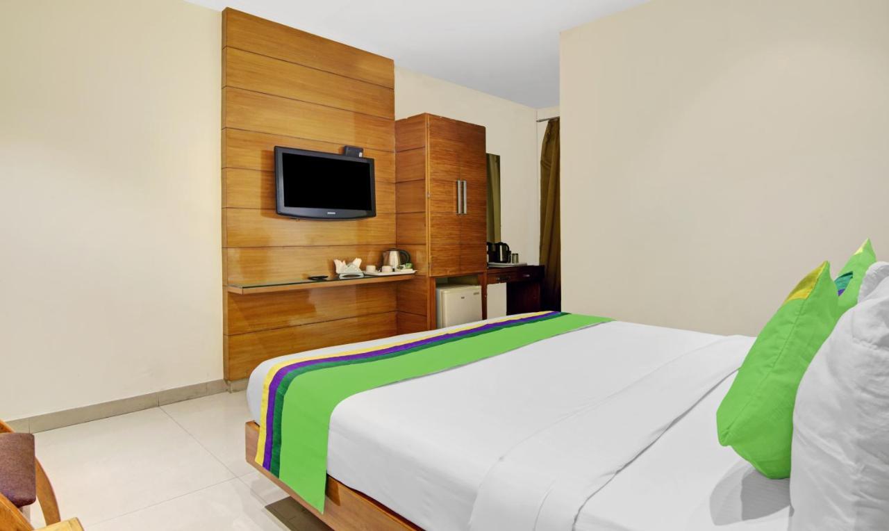 Hotel Fortuner, Karol Bagh, New Delhi Buitenkant foto