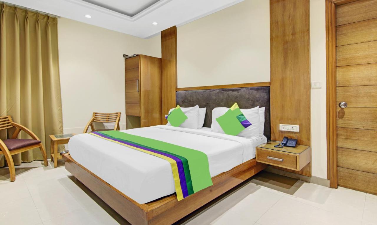 Hotel Fortuner, Karol Bagh, New Delhi Buitenkant foto