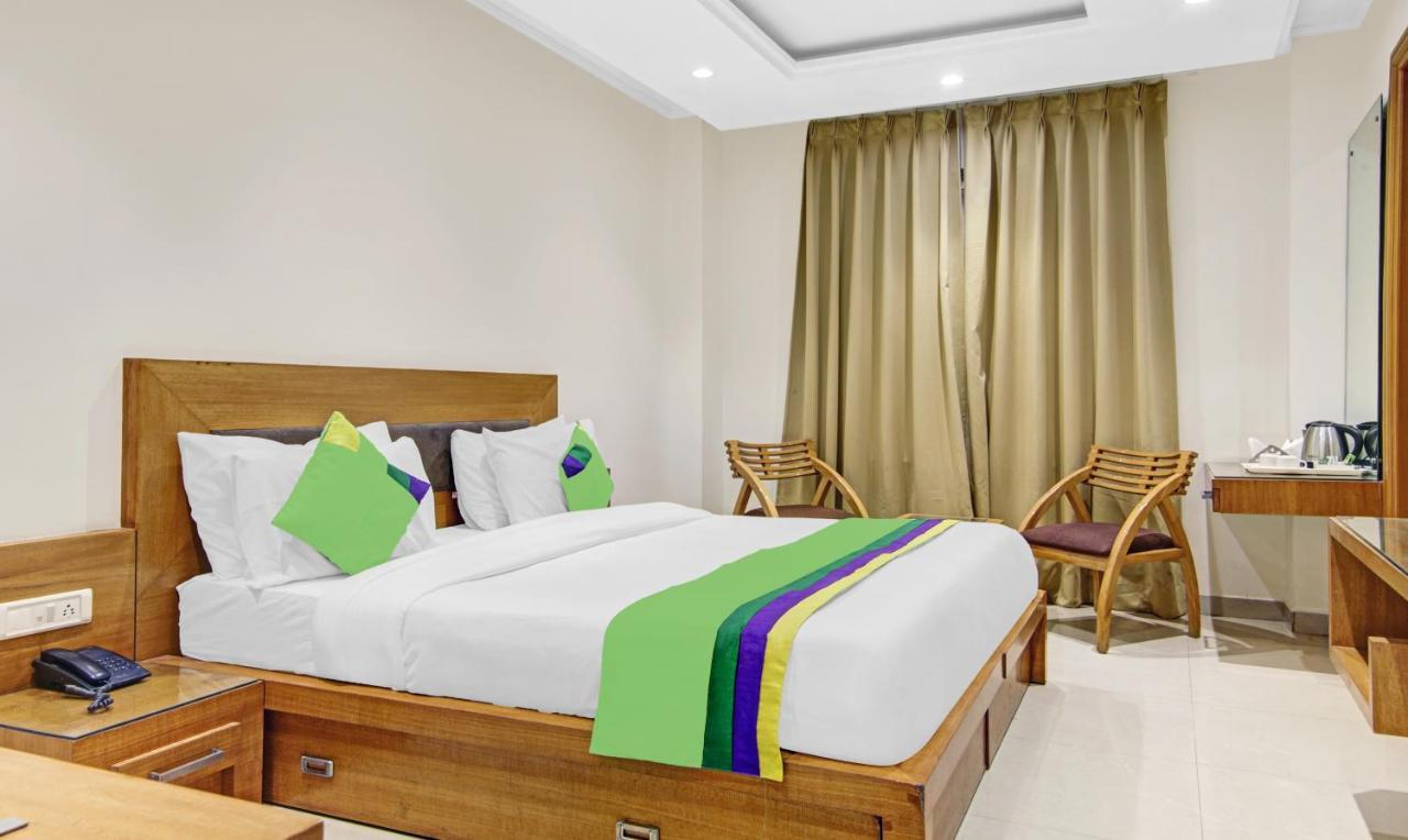Hotel Fortuner, Karol Bagh, New Delhi Buitenkant foto