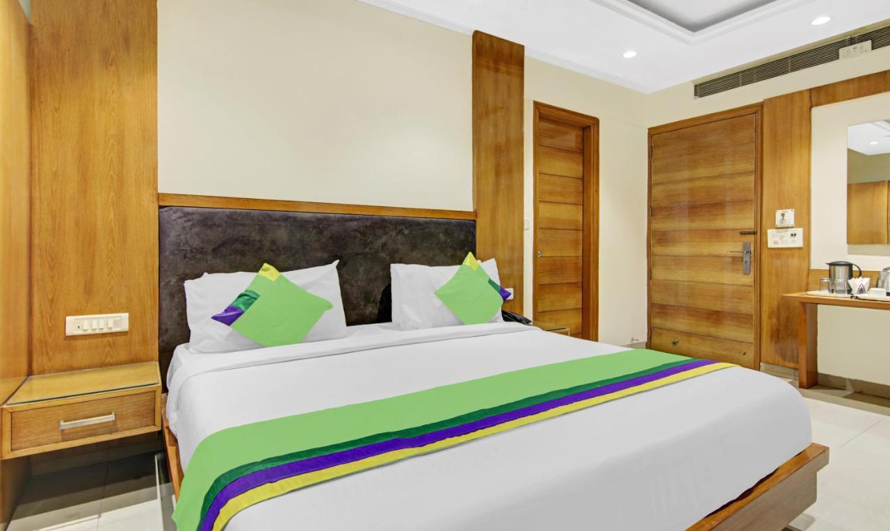 Hotel Fortuner, Karol Bagh, New Delhi Buitenkant foto