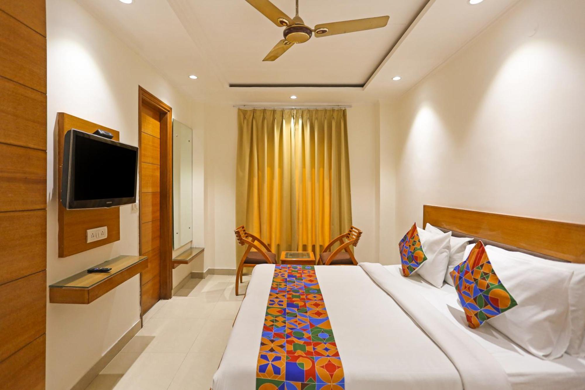 Hotel Fortuner, Karol Bagh, New Delhi Buitenkant foto