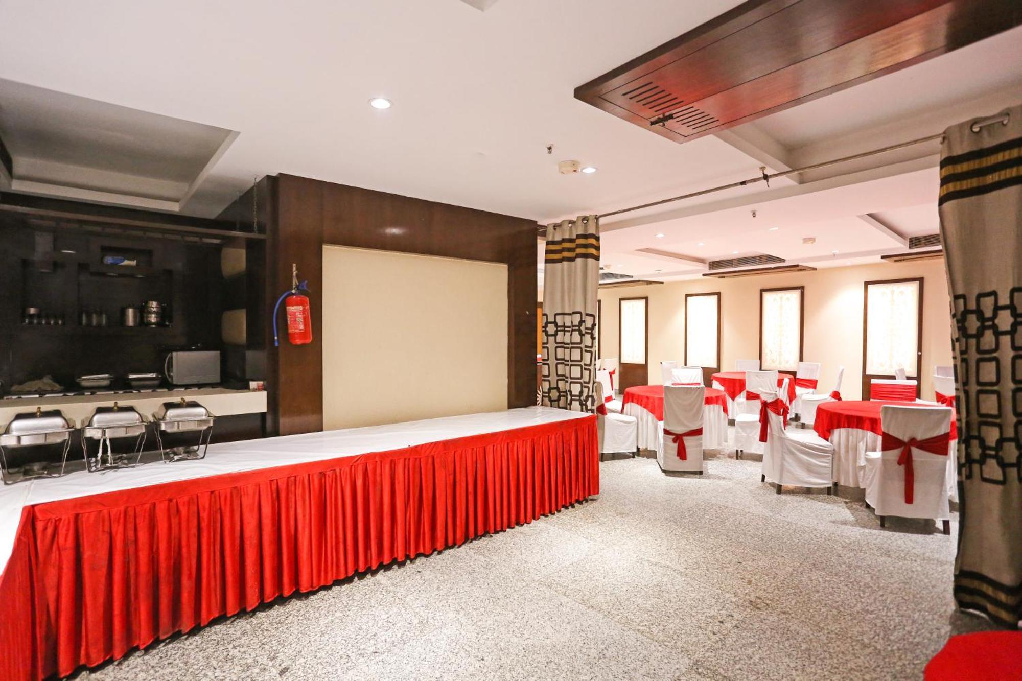 Hotel Fortuner, Karol Bagh, New Delhi Buitenkant foto
