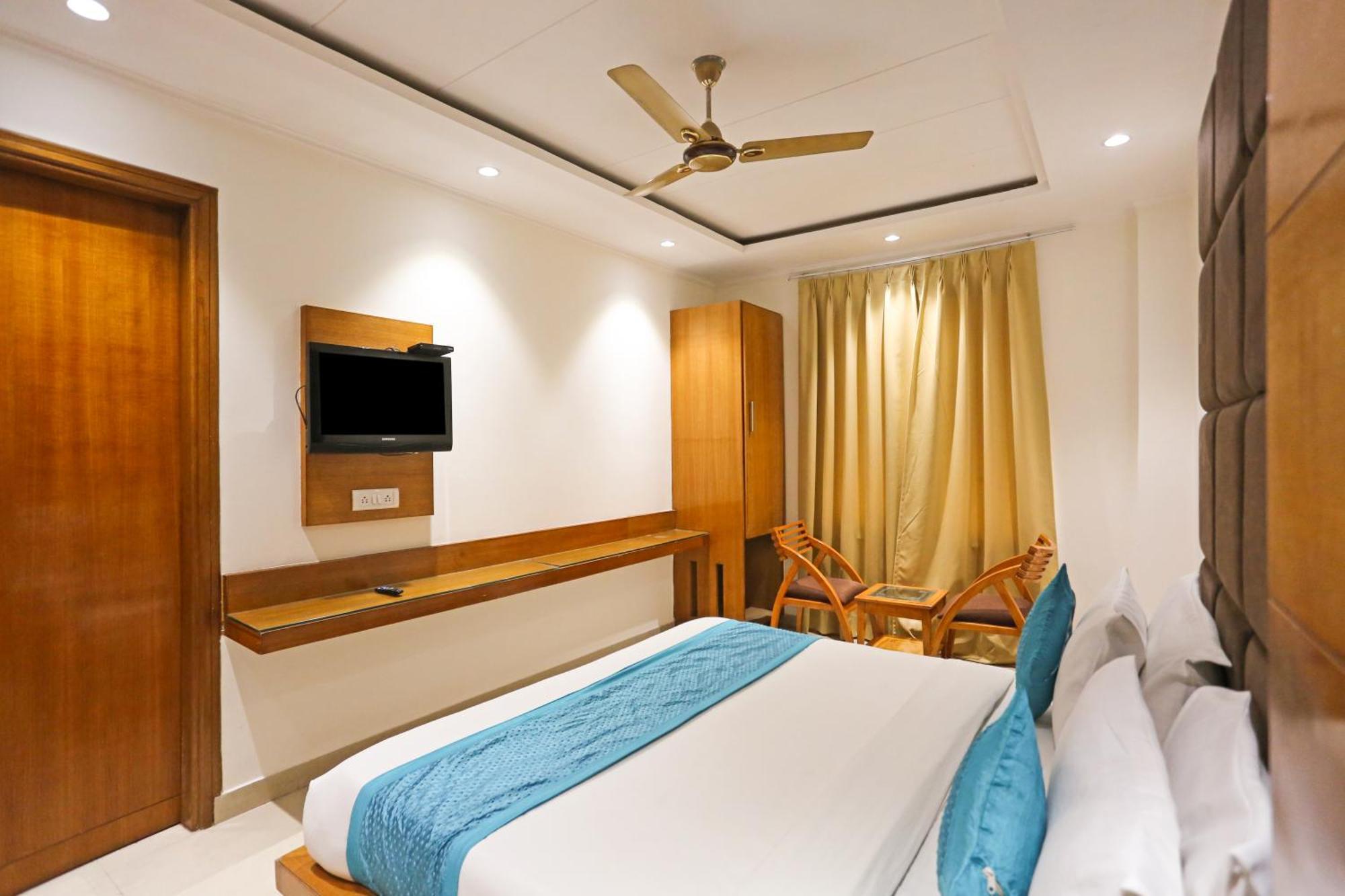 Hotel Fortuner, Karol Bagh, New Delhi Buitenkant foto