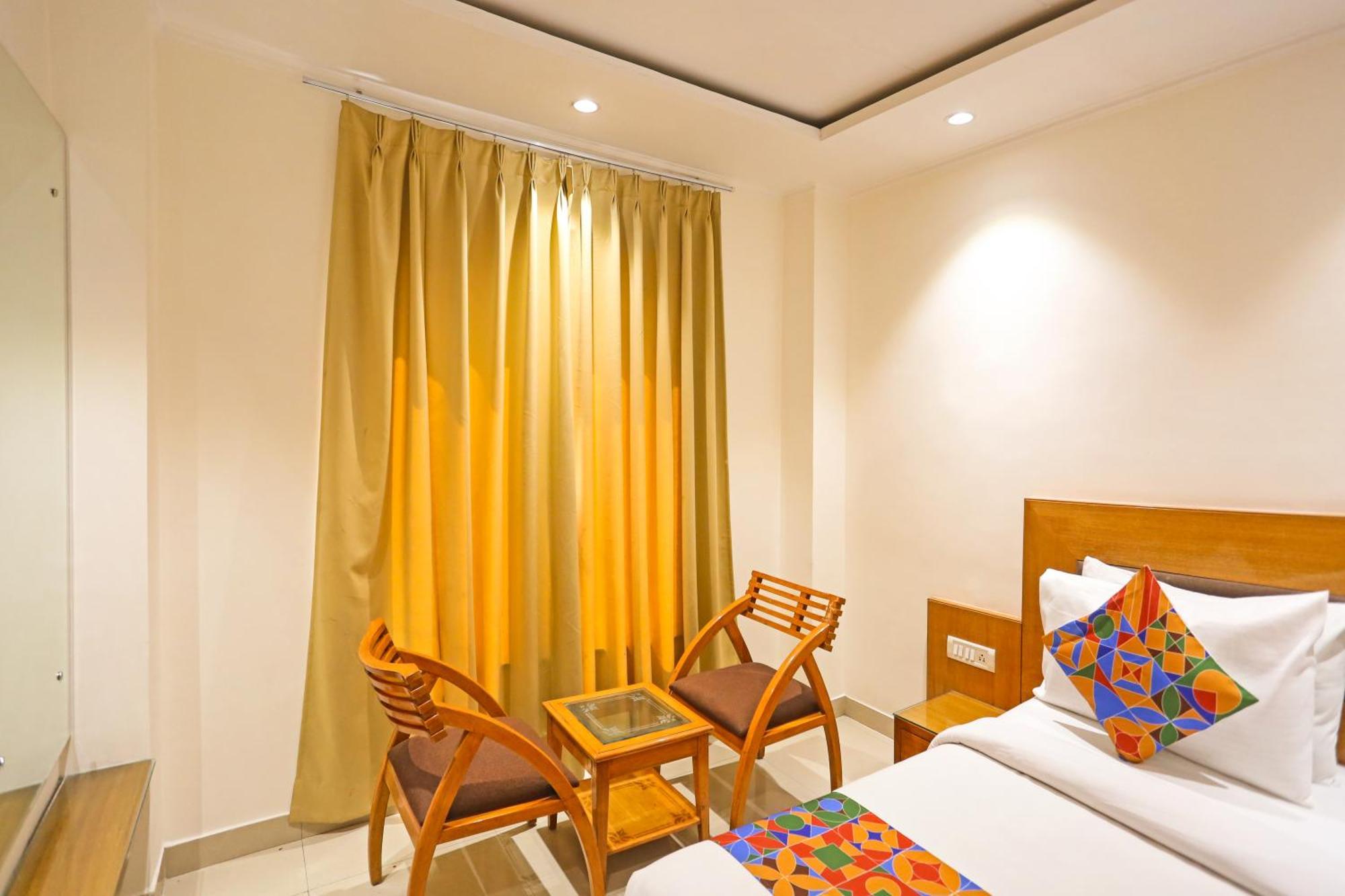 Hotel Fortuner, Karol Bagh, New Delhi Buitenkant foto