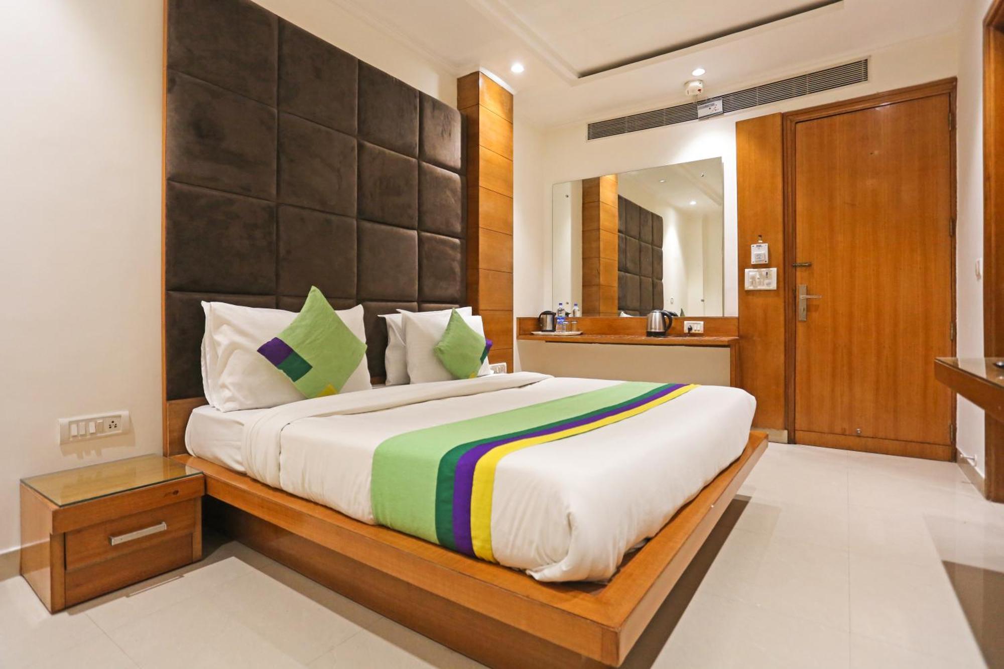 Hotel Fortuner, Karol Bagh, New Delhi Buitenkant foto