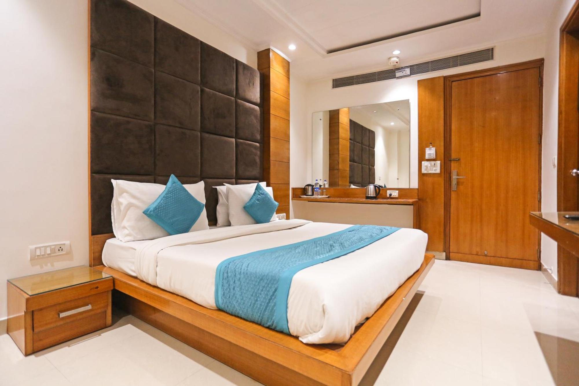 Hotel Fortuner, Karol Bagh, New Delhi Buitenkant foto