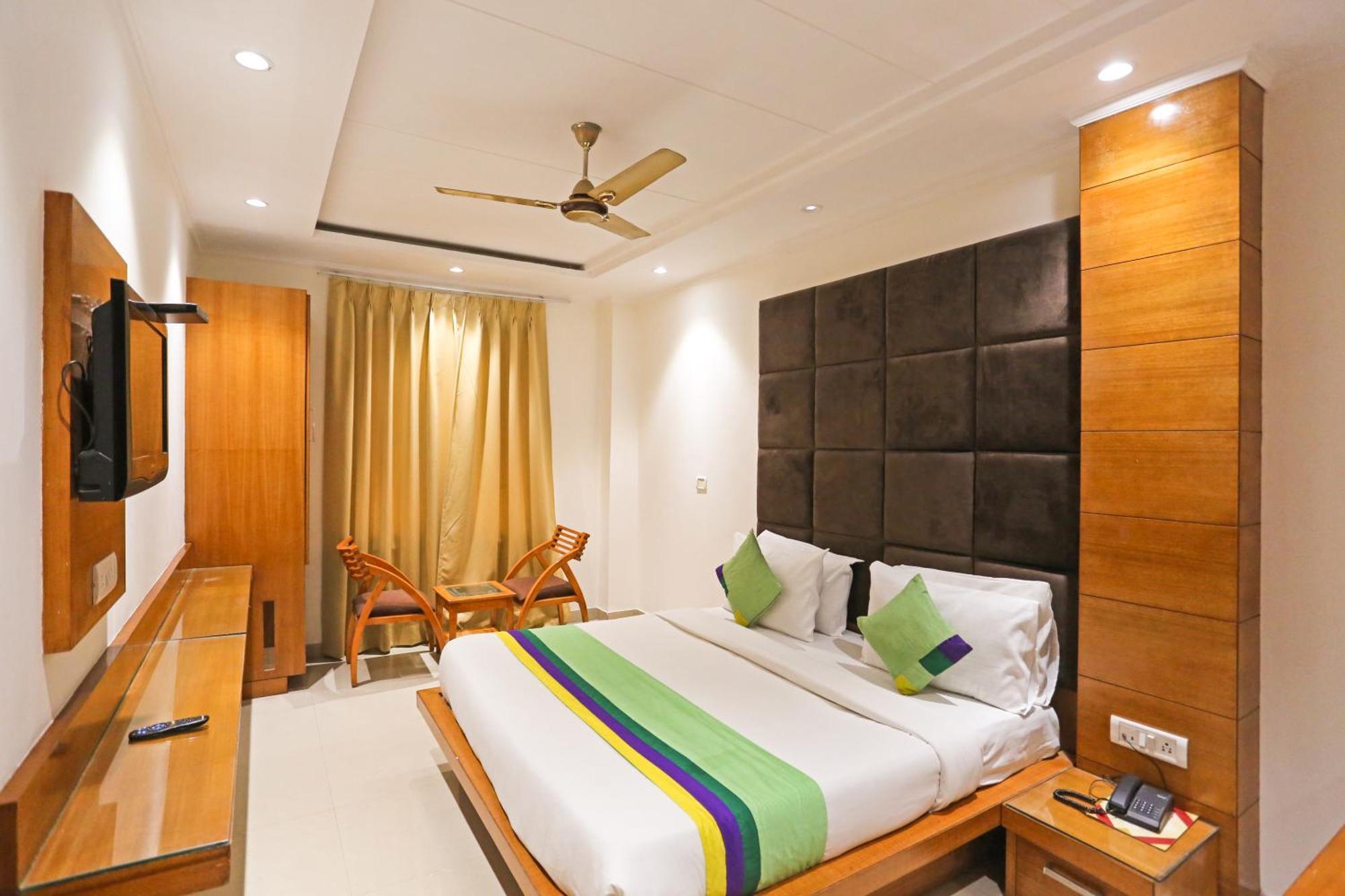 Hotel Fortuner, Karol Bagh, New Delhi Buitenkant foto