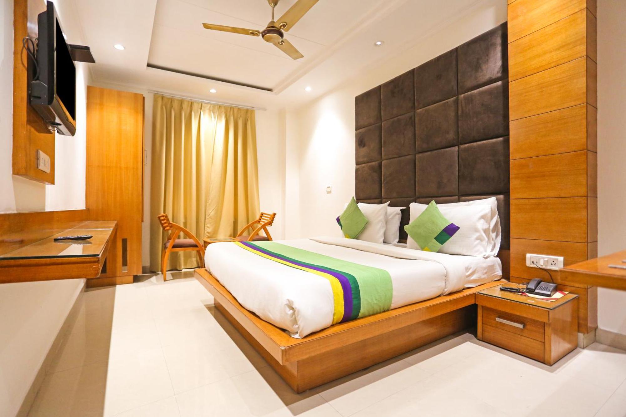 Hotel Fortuner, Karol Bagh, New Delhi Buitenkant foto
