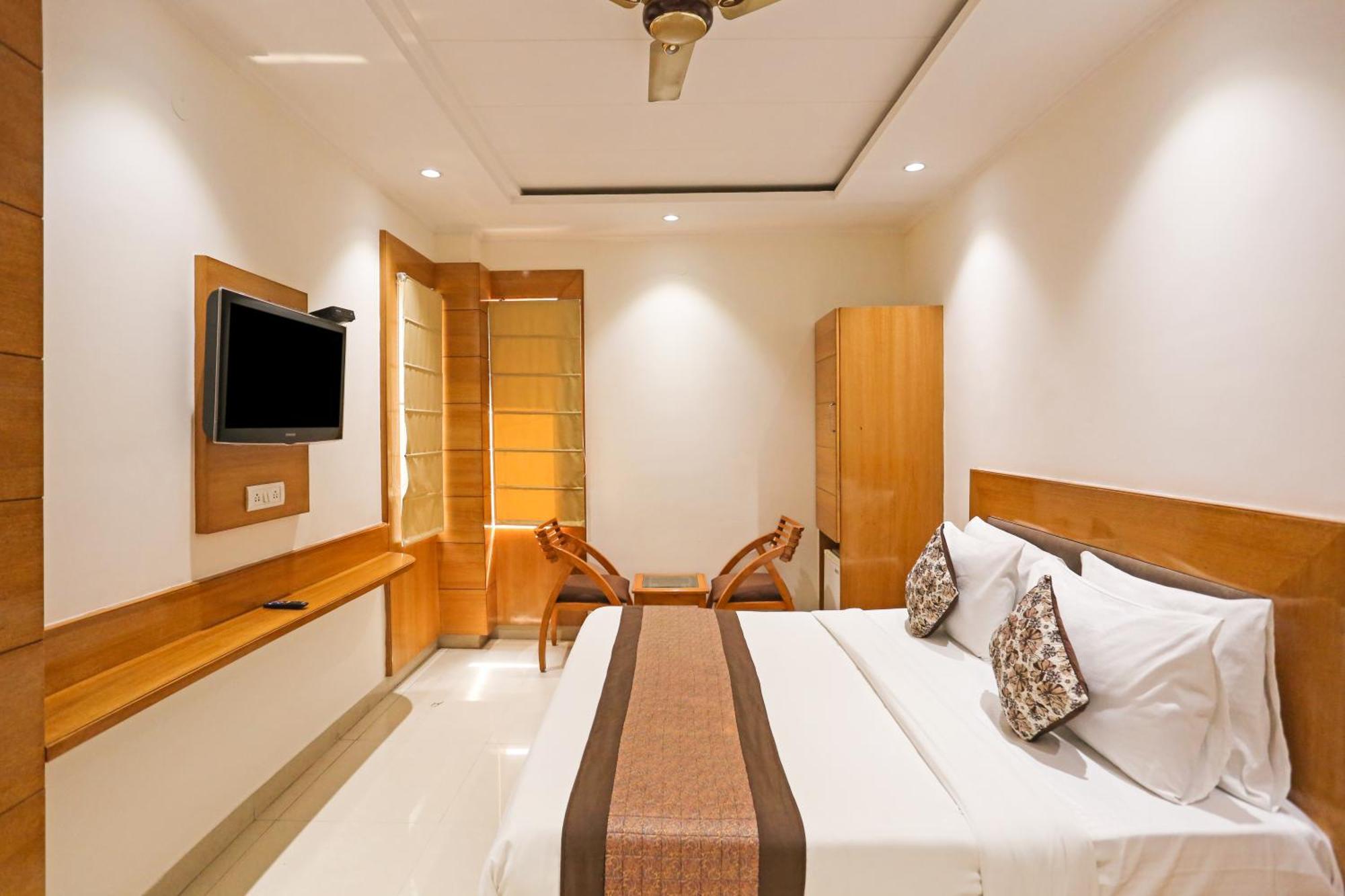 Hotel Fortuner, Karol Bagh, New Delhi Buitenkant foto