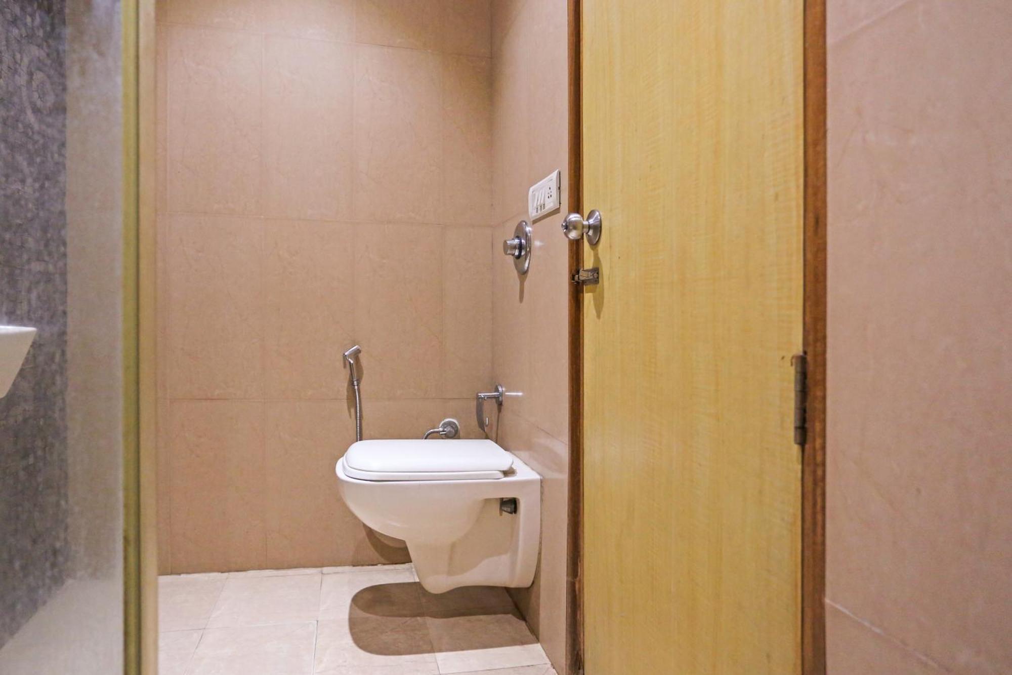 Hotel Fortuner, Karol Bagh, New Delhi Buitenkant foto